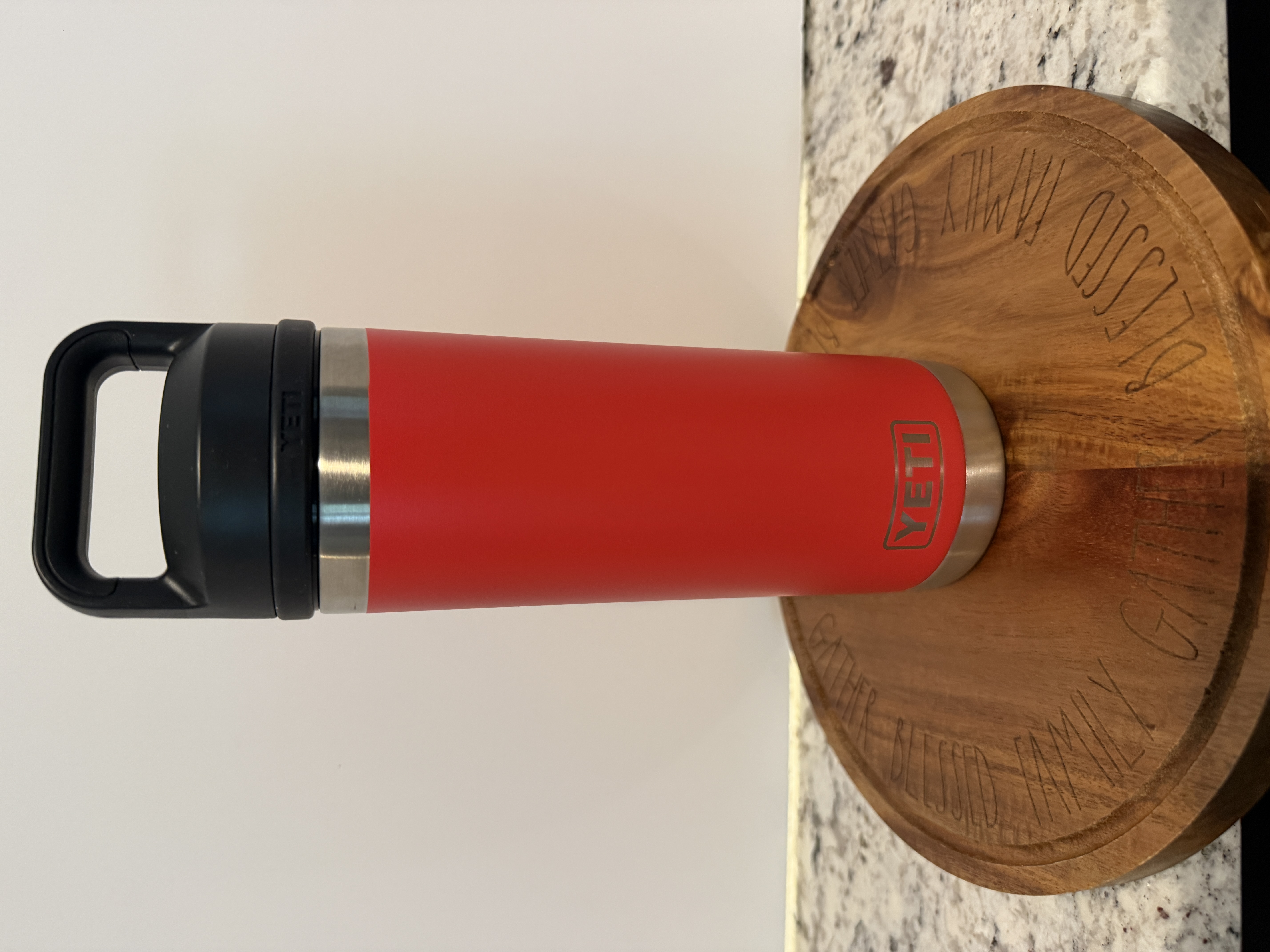YETI Rambler 18oz Bottle (Rescue Red)