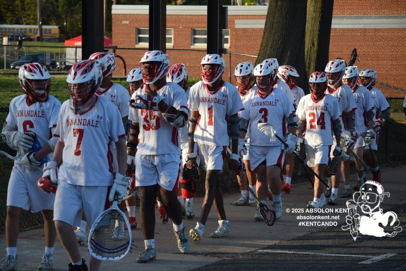 2023-04-18 19.16.52-1